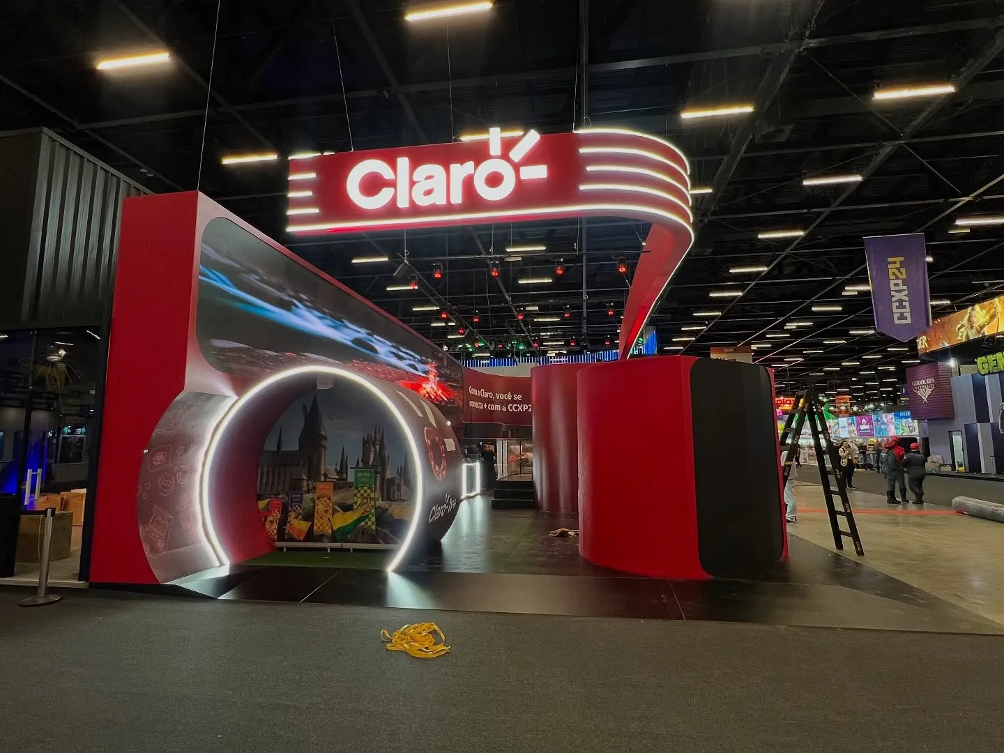 montagem de stand e cenografia e palcos projeto claro 2