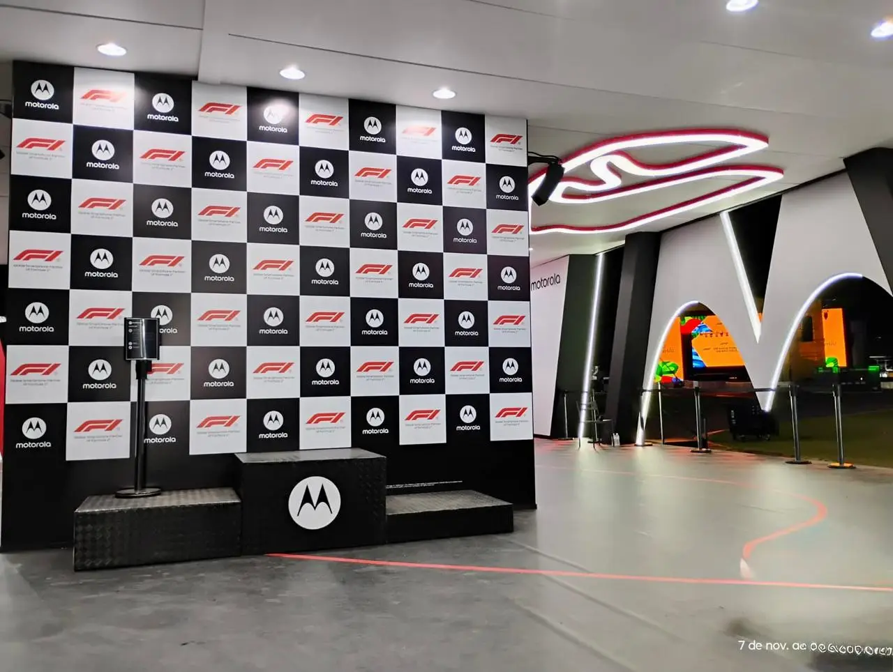 montagem de cenografias para eventos NDJ Produções motorola 6